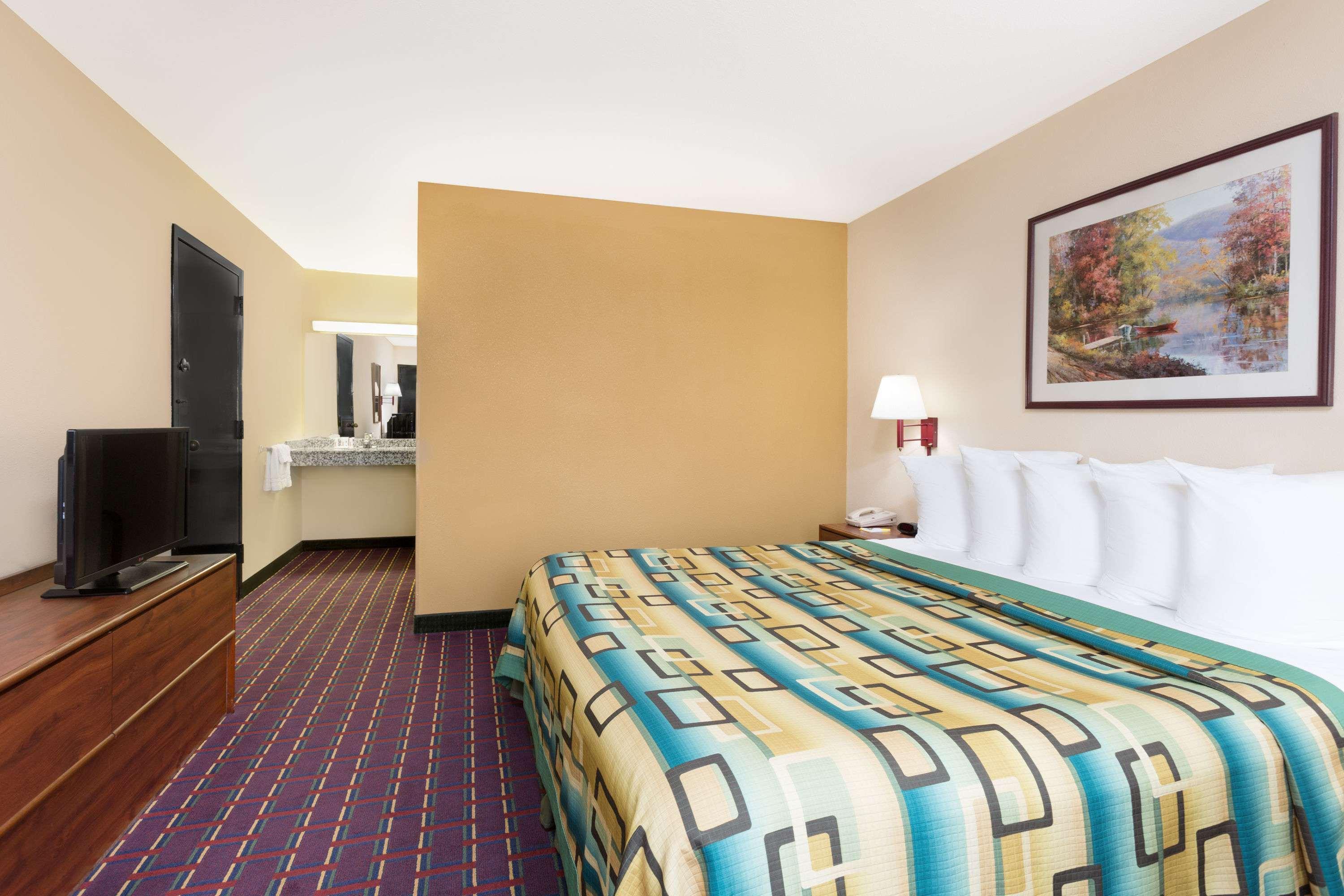 Days Inn By Wyndham Murphy Extérieur photo