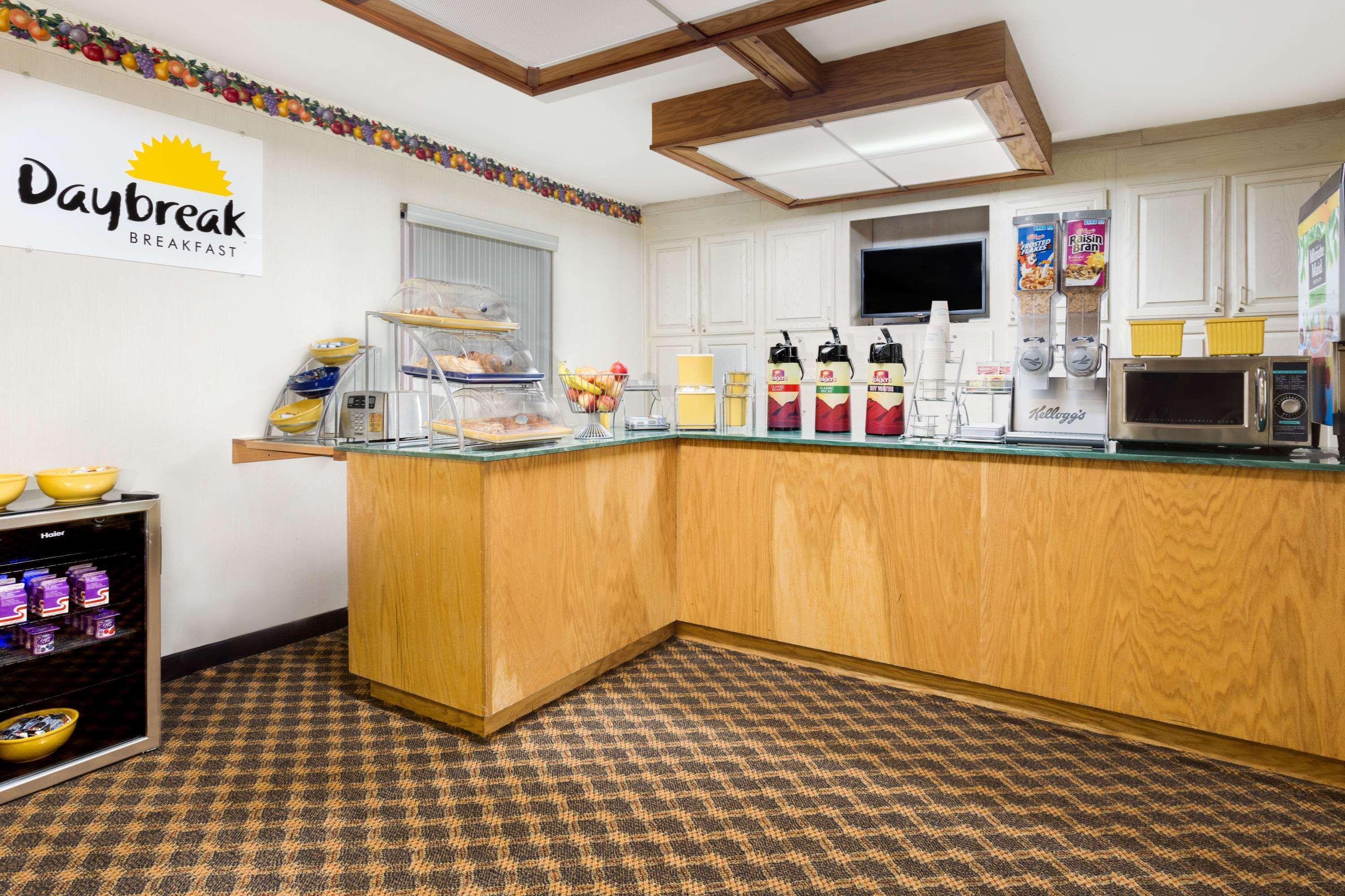Days Inn By Wyndham Murphy Extérieur photo
